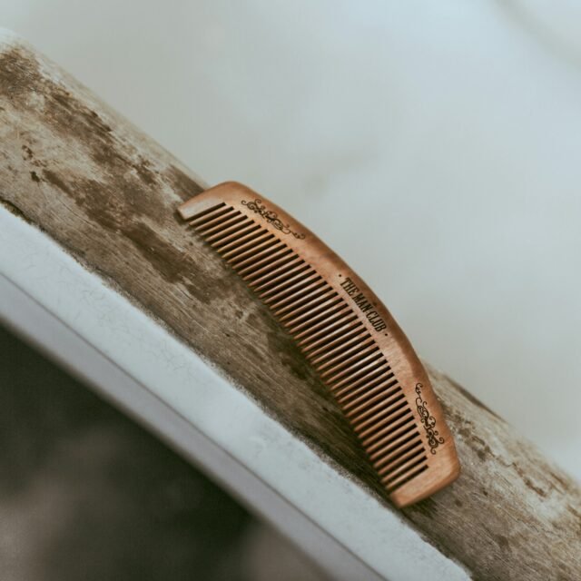 Wooden comb