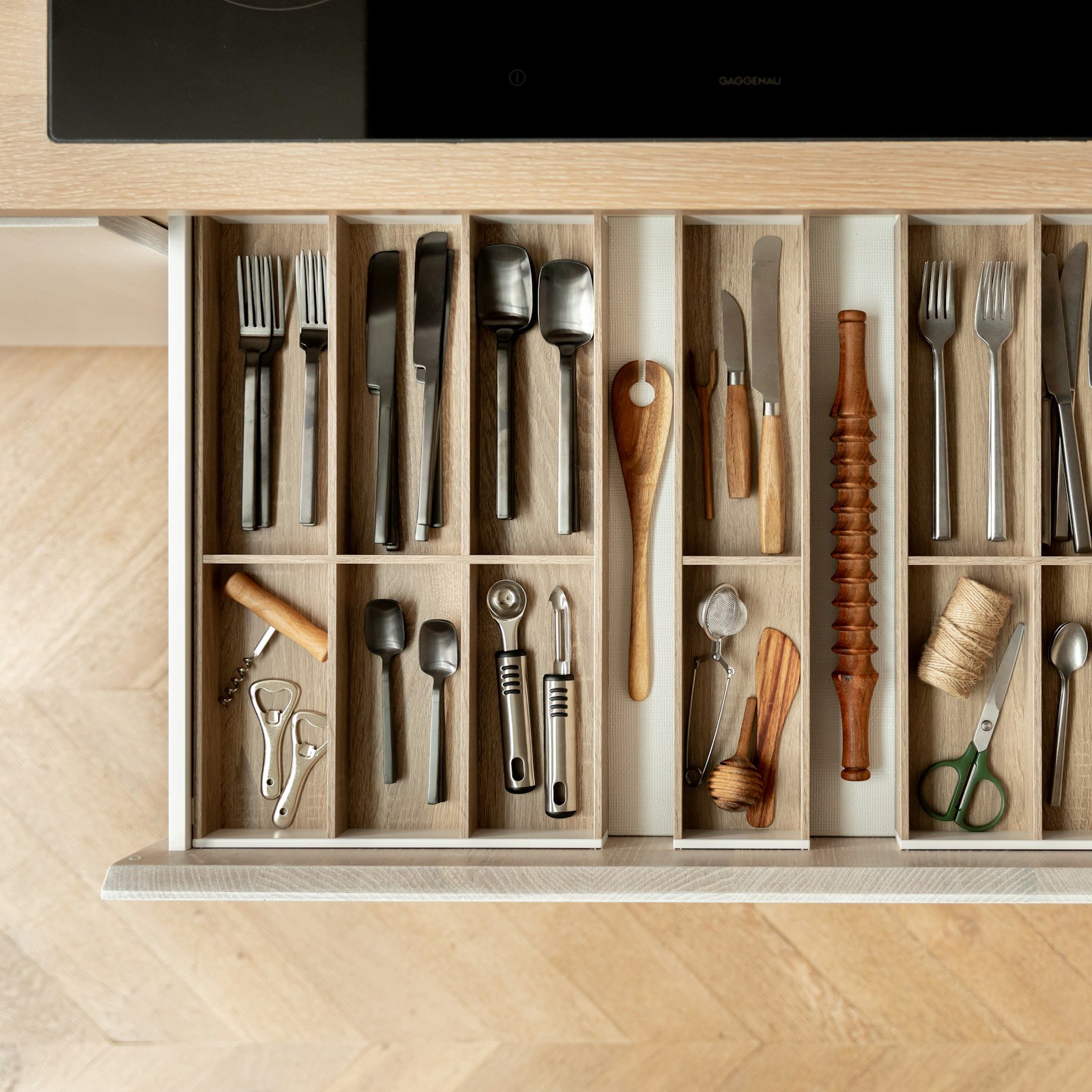 Organized kitchen drawer compartments