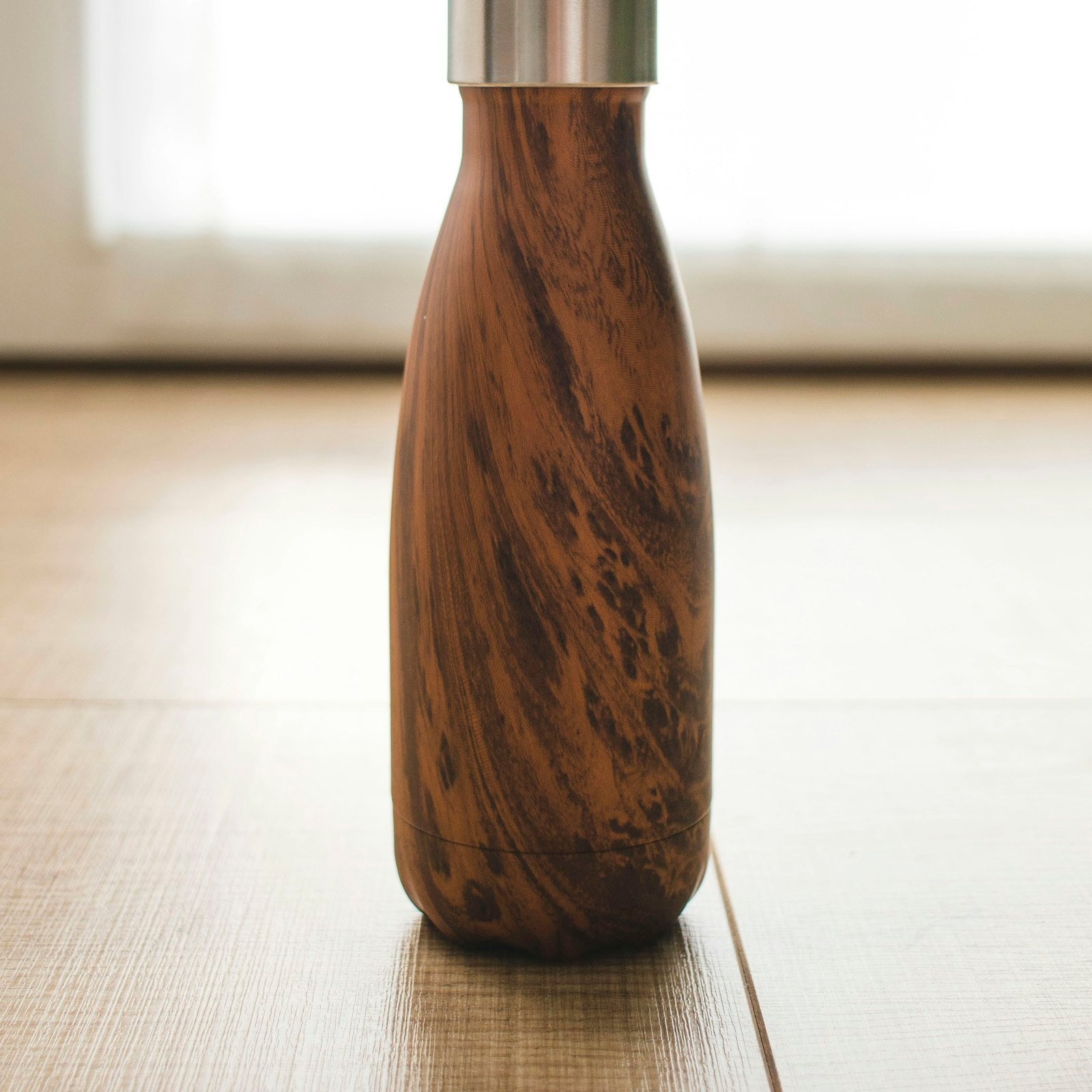 Wood-pattern reusable water bottle